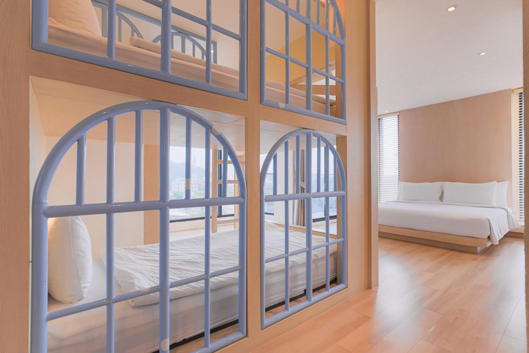 Balcony Seaside Sriracha Hotel & Serviced Apartments Si Racha Extérieur photo
